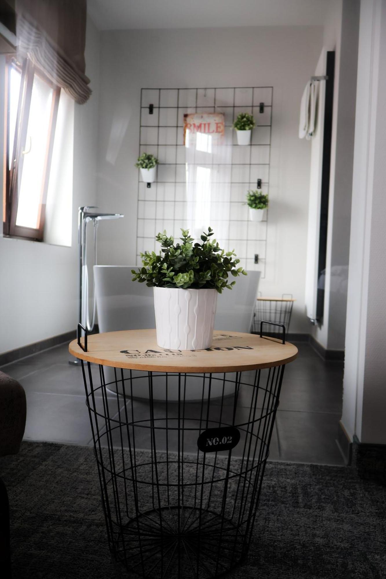 Alexxanders Hotel & Boardinghouse, Restaurant Хемніц Номер фото